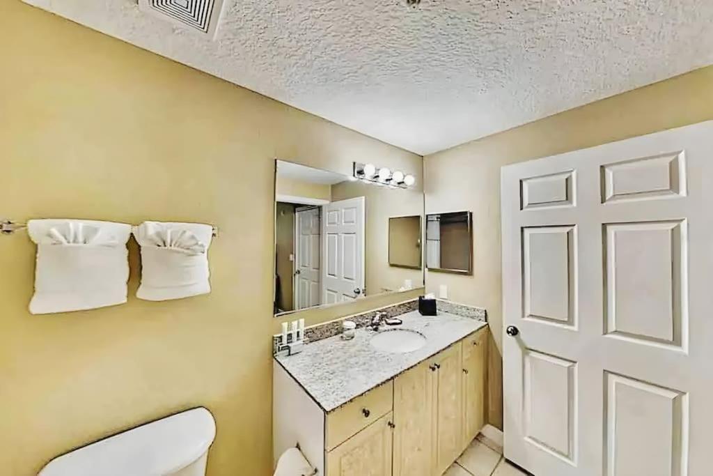 Entire Rental 3-Br Minutes From Disney X8 Hot Tub Apartment 2204 Orlando Exteriör bild