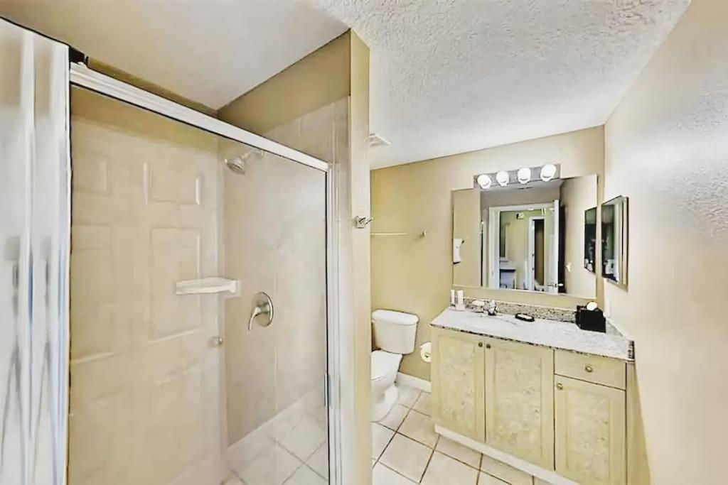 Entire Rental 3-Br Minutes From Disney X8 Hot Tub Apartment 2204 Orlando Exteriör bild