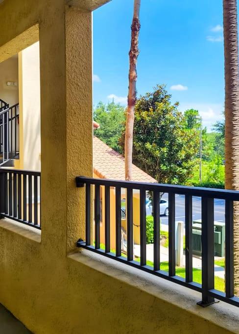 Entire Rental 3-Br Minutes From Disney X8 Hot Tub Apartment 2204 Orlando Exteriör bild