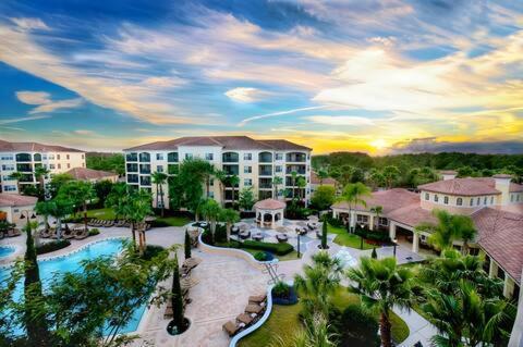 Entire Rental 3-Br Minutes From Disney X8 Hot Tub Apartment 2204 Orlando Exteriör bild
